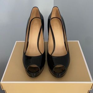 Michael Kors Erika platform patent leather Heels